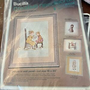 Bucilla needle craft embroidery lesson Holly Hobbie kit# 2172 new old stock